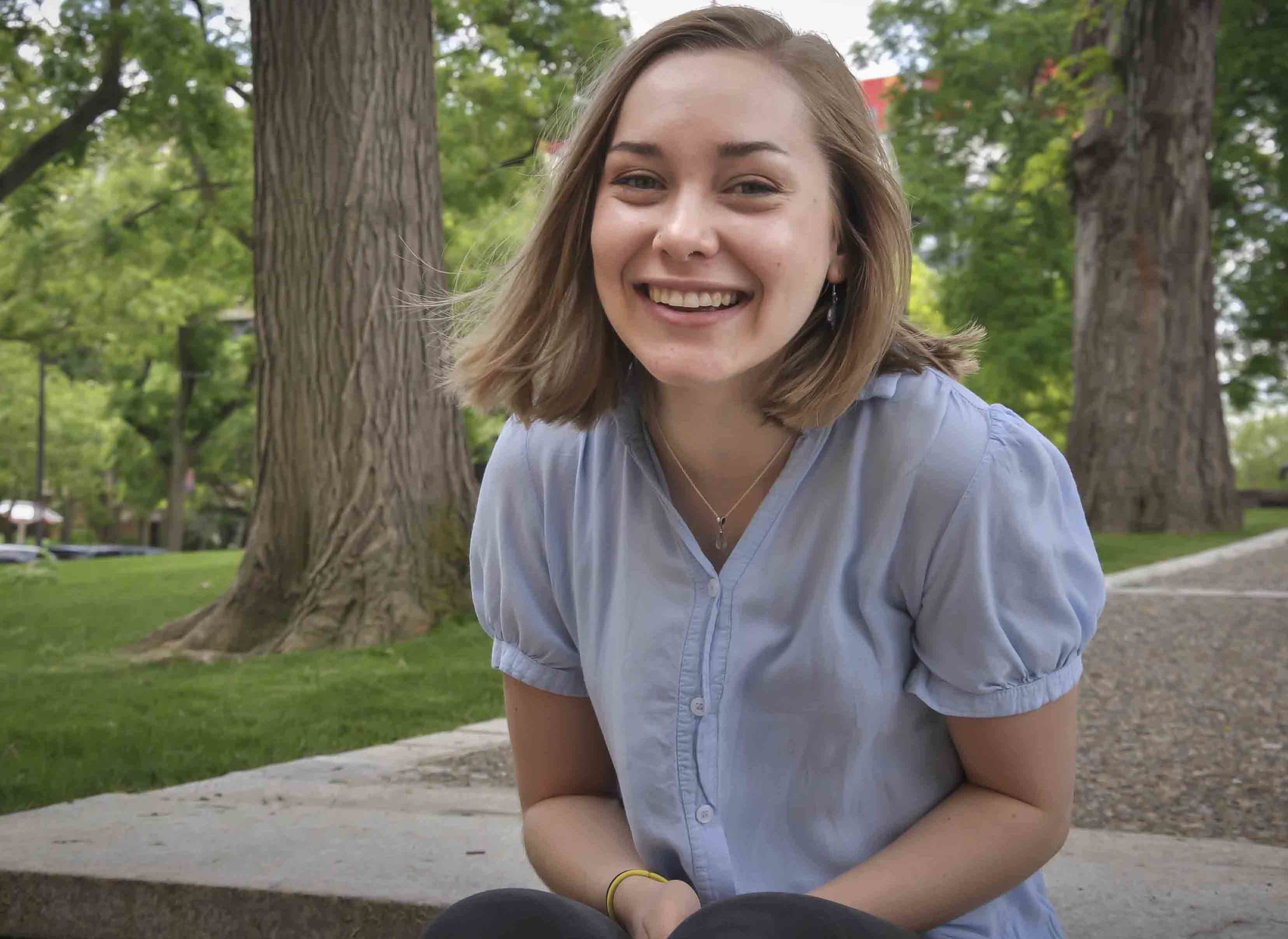 Leah Deflitch portrait
